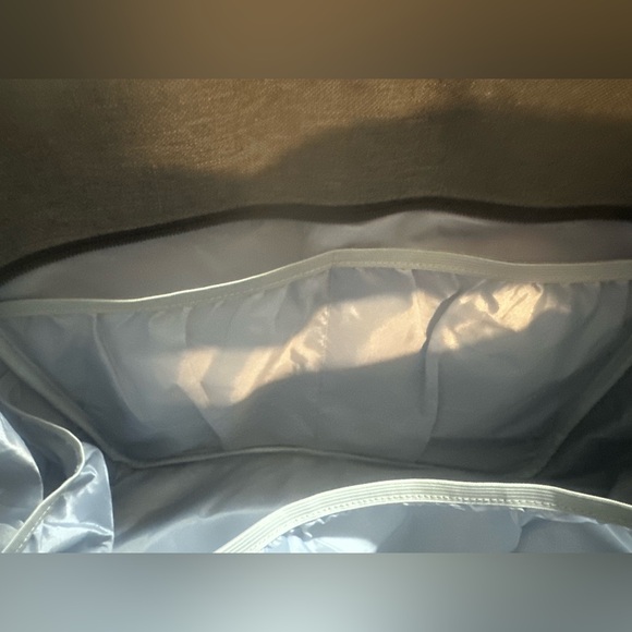 Dog Travel Bag - Picture 6 of 16